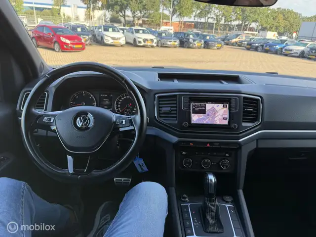 Volkswagen Amarok view 2