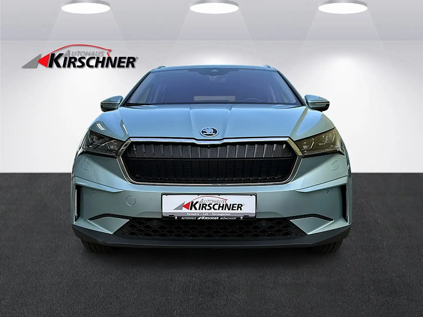 Skoda Enyaq iV 80 82kWh Silber - 2