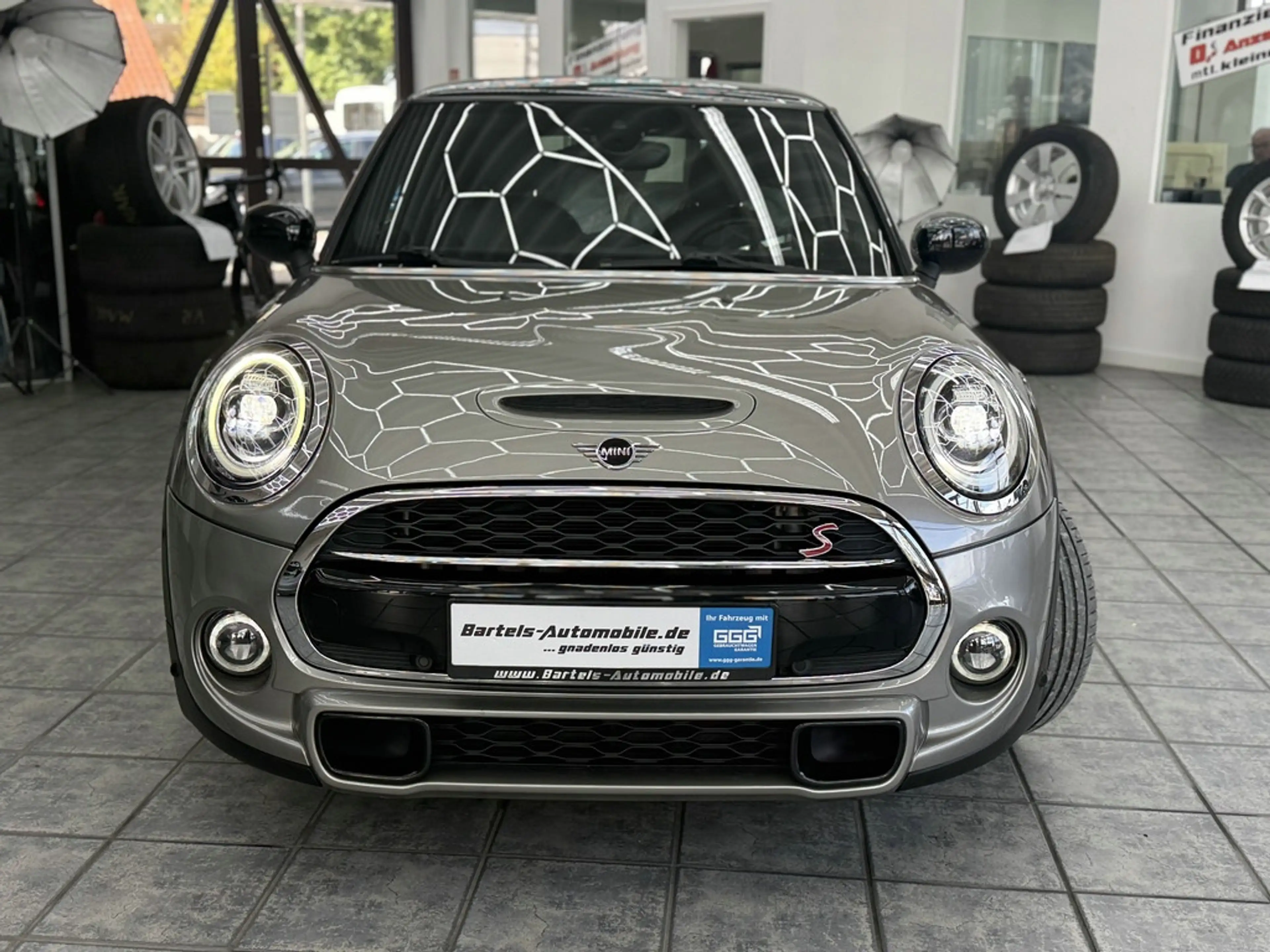 MINI Cooper S 2.0 Chili, LED, Leder, HUD, Pano, DAB — photo 3