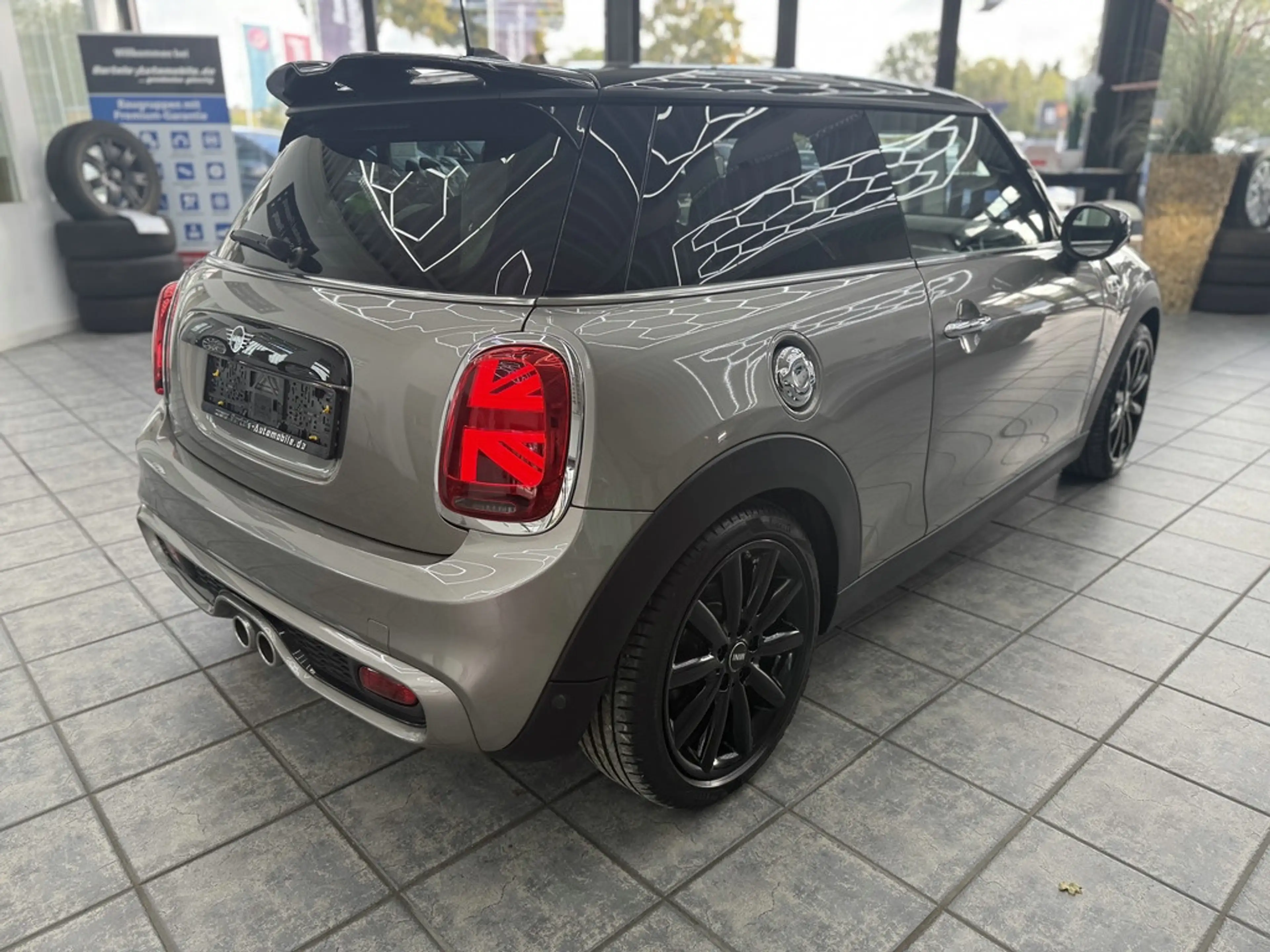 MINI Cooper S 2.0 Chili, LED, Leder, HUD, Pano, DAB — photo 11