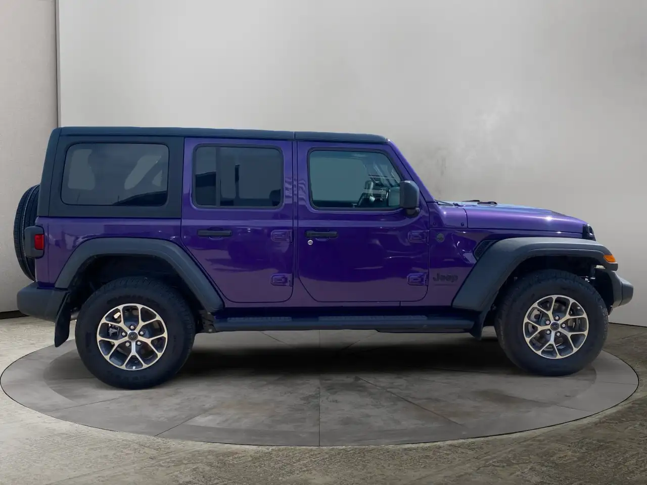 Jeep Wrangler photo Jeep Wrangler