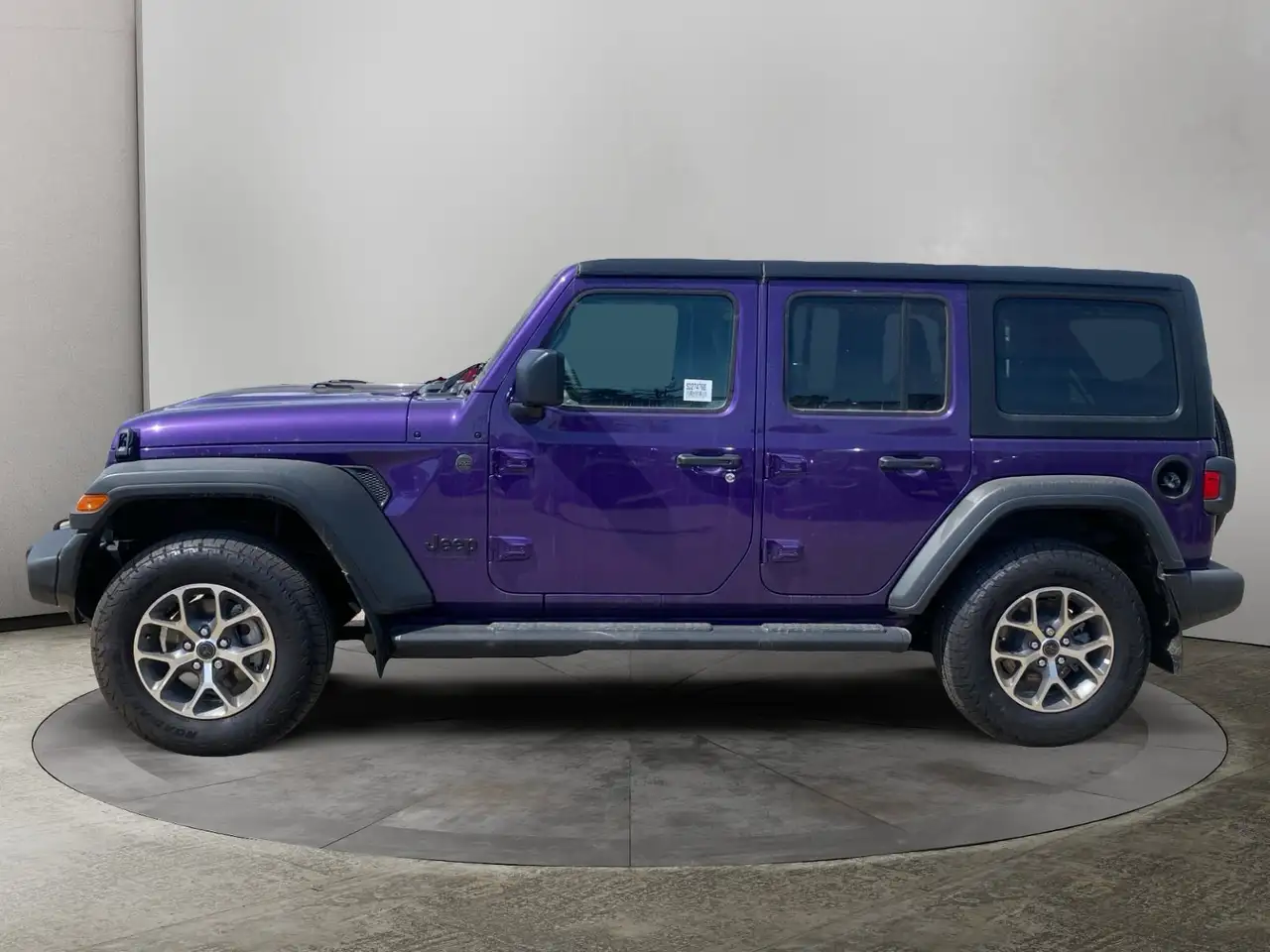 Jeep Wrangler photo Jeep Wrangler