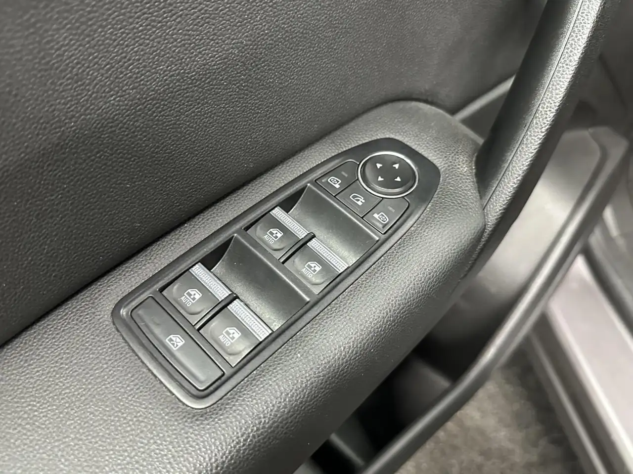 Renault Captur 1.0 TCe 100 Bi-Fuel LPG Intens CARPLAY NAVI CRUISE, миниатюра 17