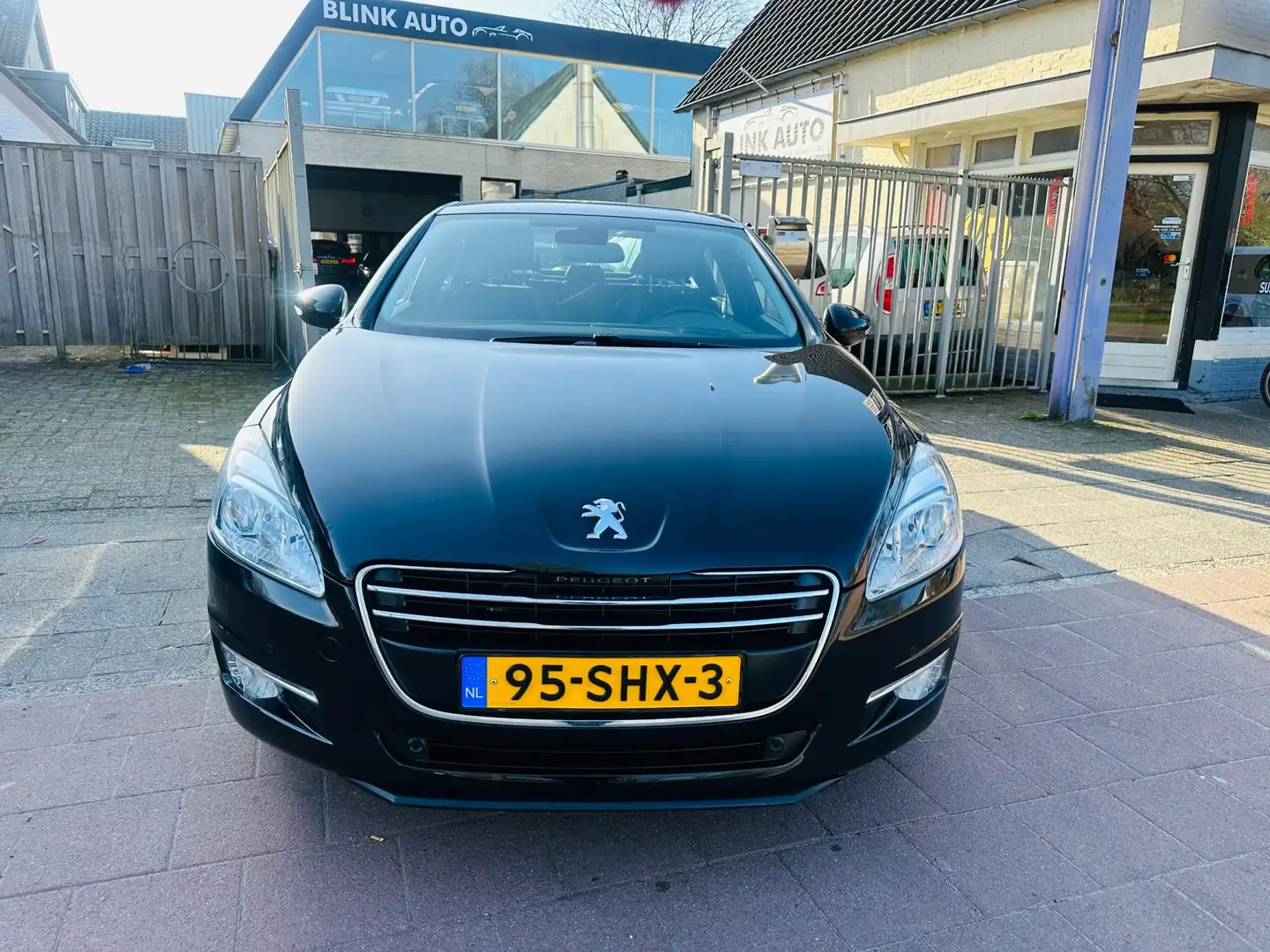 Peugeot 508 1.6 THP Allure Apk Navi Garantie Schwarz - 2