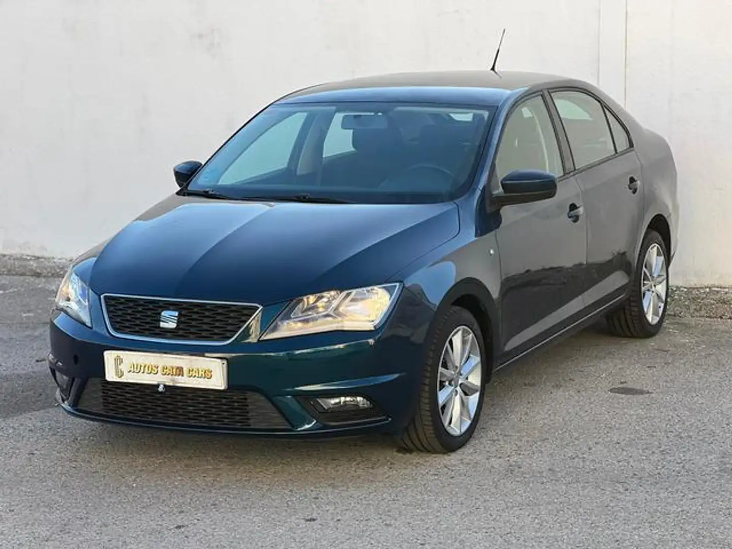 SEAT Toledo 1.2 TSI S&S Style 105 Negro - 2