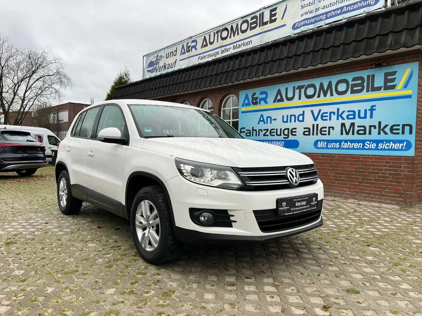 Volkswagen Tiguan Trend & Fun BMT TÜV INSP  GARATIE!!! Weiß - 1