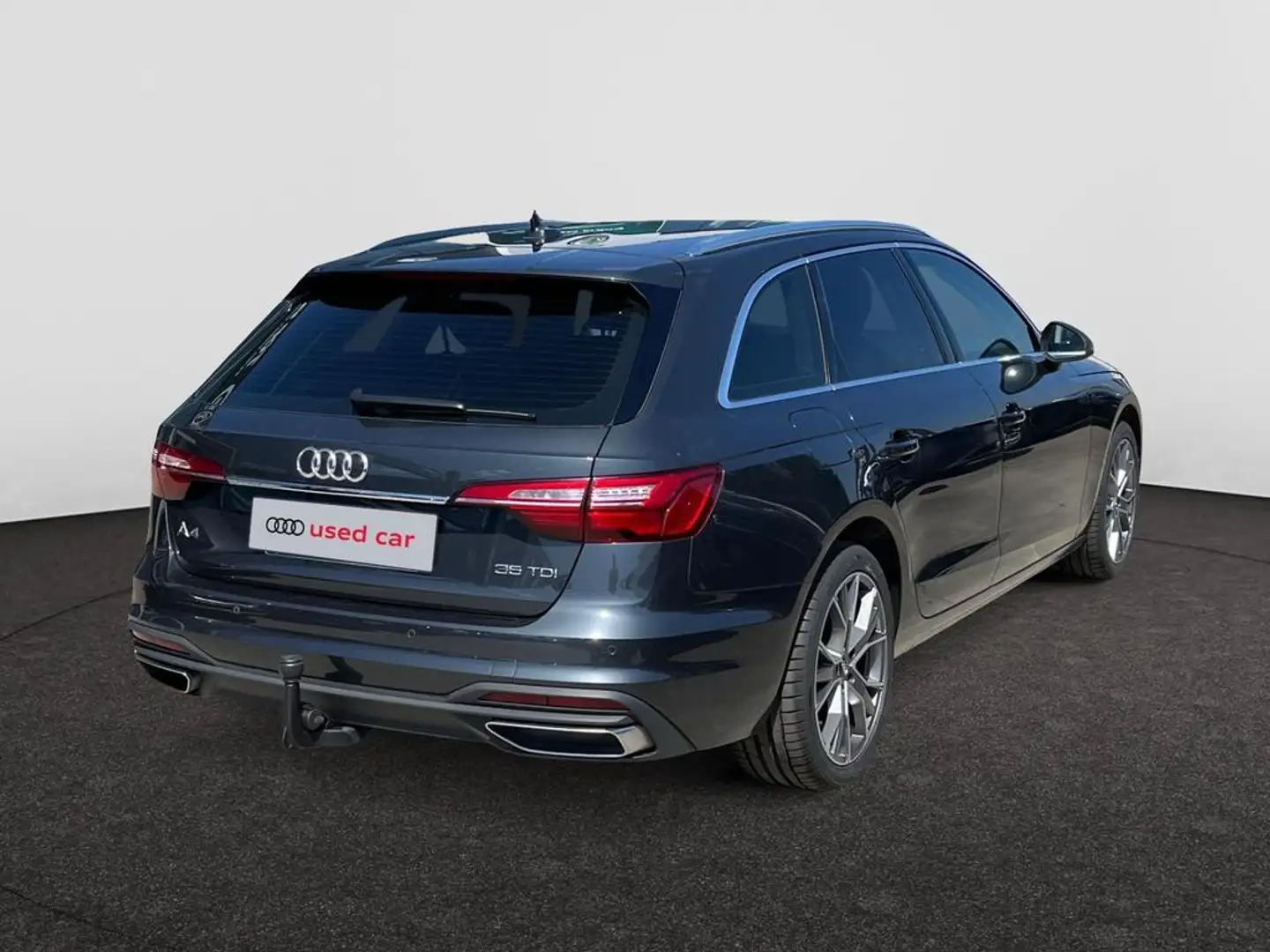 Audi A4 Avant TDI 163pk*AUTOMAAT*TREKHAAK*CARPLAY*GPS*BLUE Grijs - 2