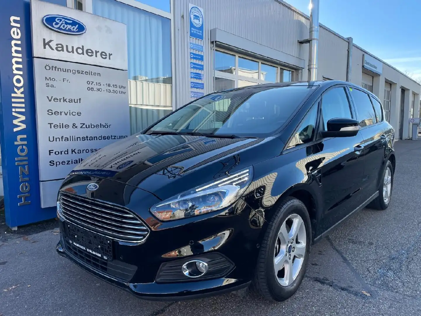 Ford S-Max Business Negro - 1