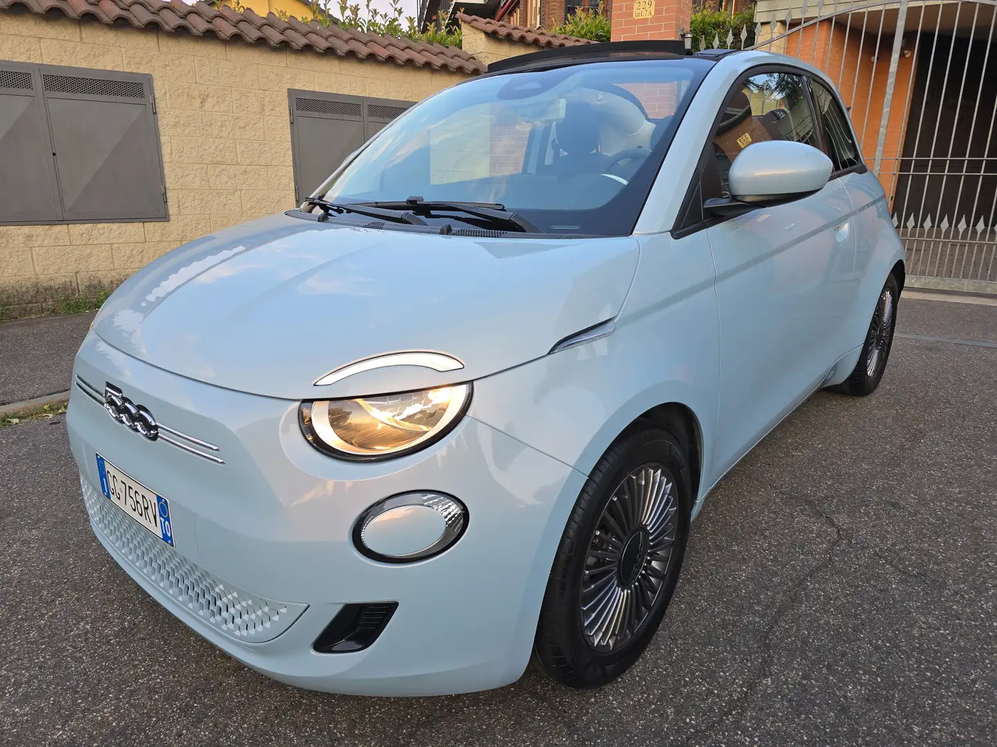Fiat 500e Cabrio Passion 42kWh Blu/Azzurro - 1