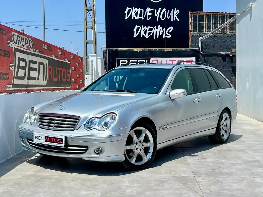 Mercedes-Benz C 180 2006 из Европы — купить под ключ