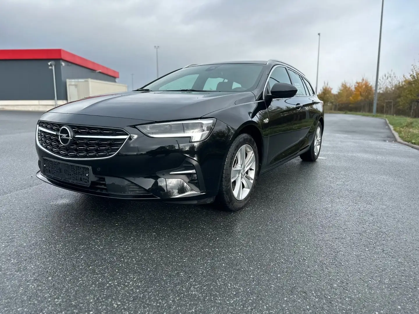 Opel Insignia B Sports Tourer NAVI PDC V+H LED A.TEMP Noir - 1