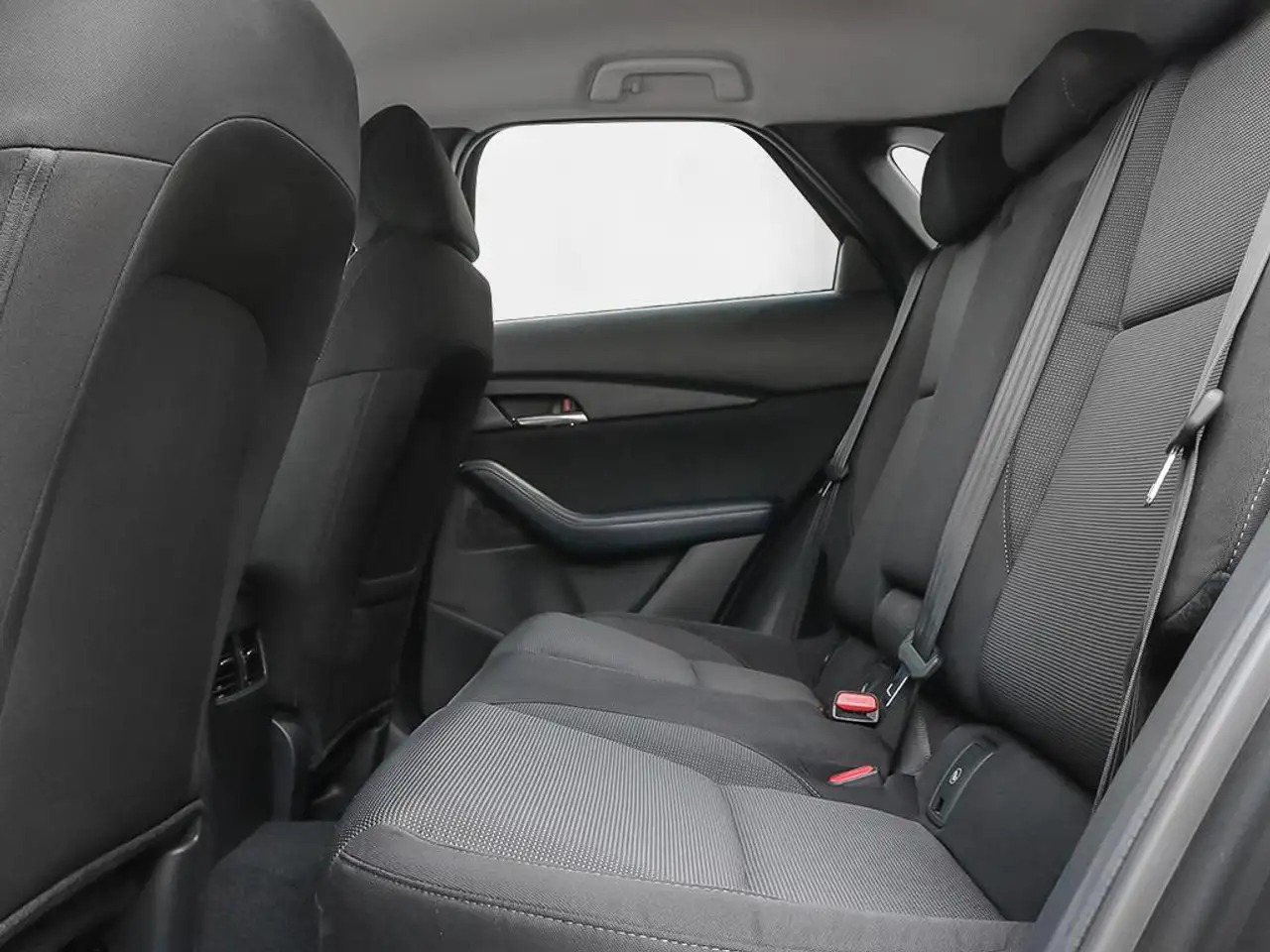 Mazda CX-30 снимка Mazda CX-30