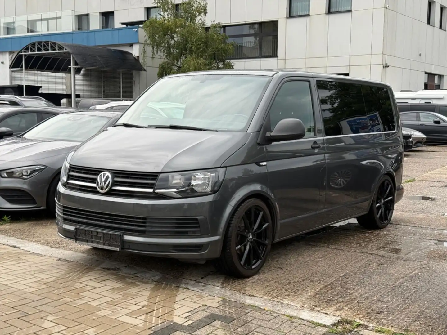 Volkswagen T6 Transporter T6 Transpor Bus Multiv Trendline/ sternehimmel/ Grau - 2