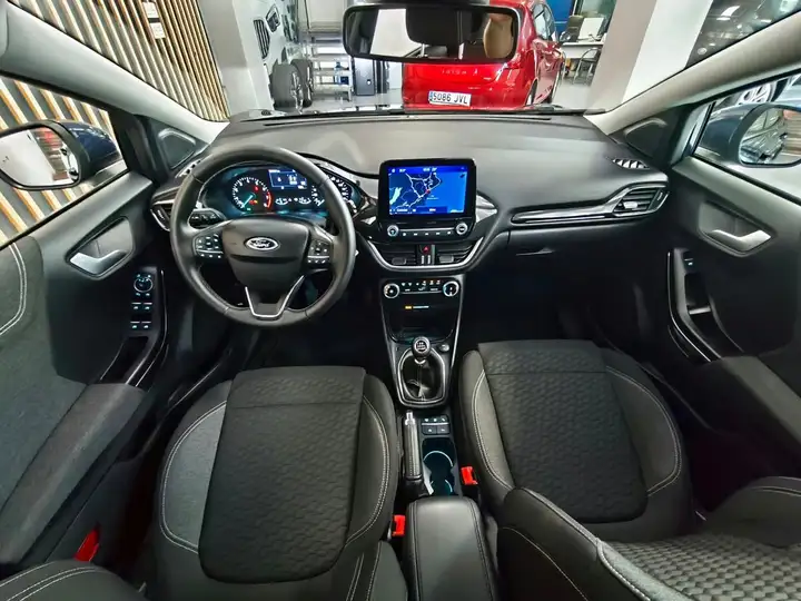 Ford Puma 1.0 EcoBoost Titanium Design MHEV 2024, foto 19