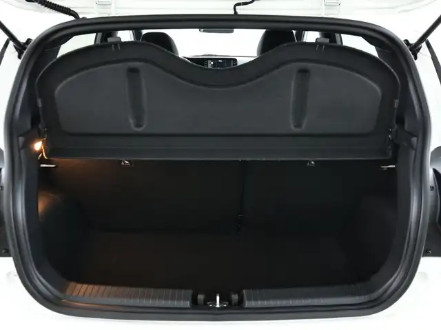 Hyundai I10 view 6
