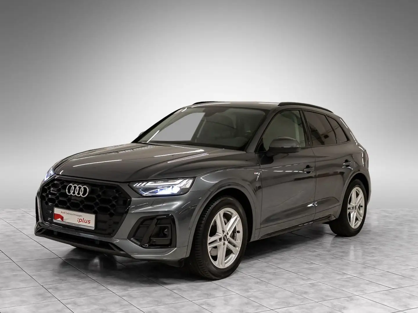 Audi Q5 S line 40 TFSI quattro 360° AHK AIR ACC Grau - 2