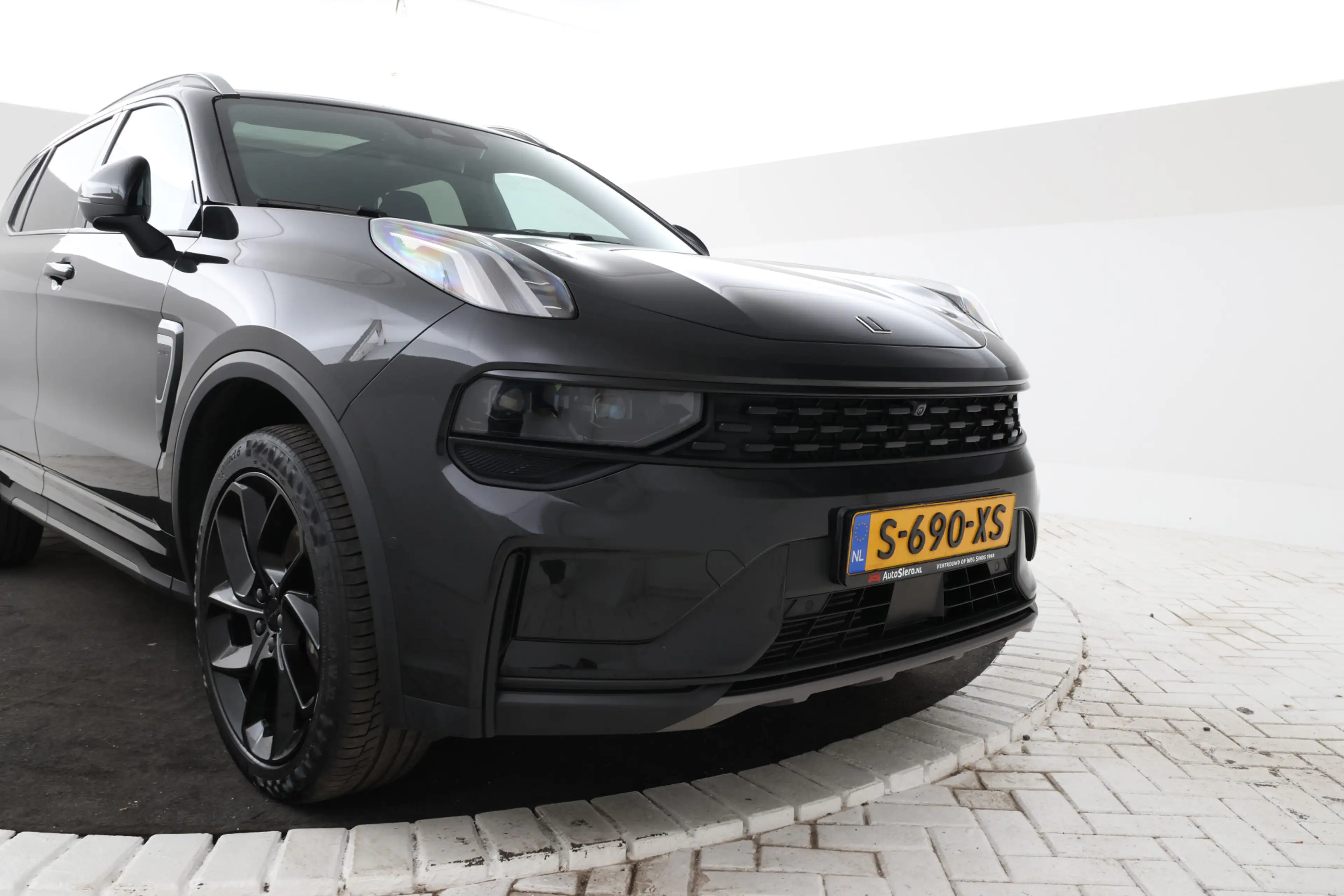 Lynk & Co 01 1.5 Panorama, Apple carplay, Zwarte hemel! — photo 5