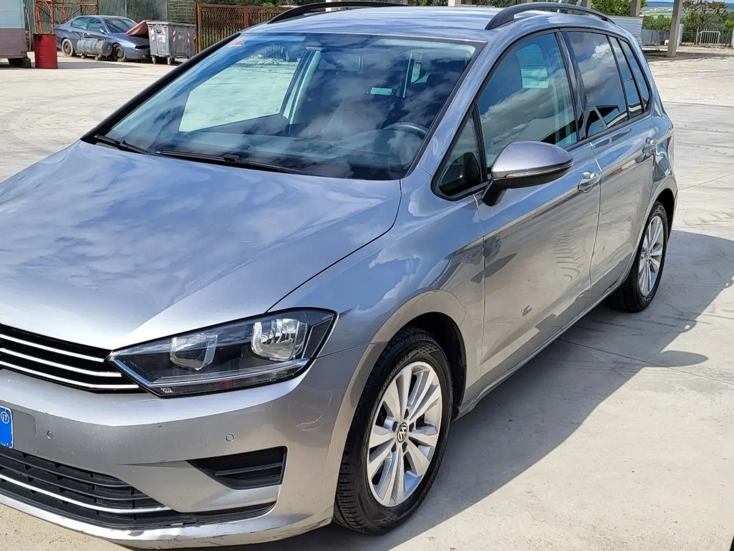 Volkswagen Golf Sportsvan 1.6 tdi Trendline 1.6  90cv N1 Autocarro - 2