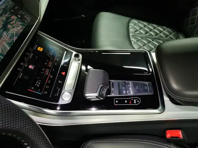 Audi Q8 S-line Daytona,Audi exclusive,RS Sitze,Head up,ACC Ansicht 30
