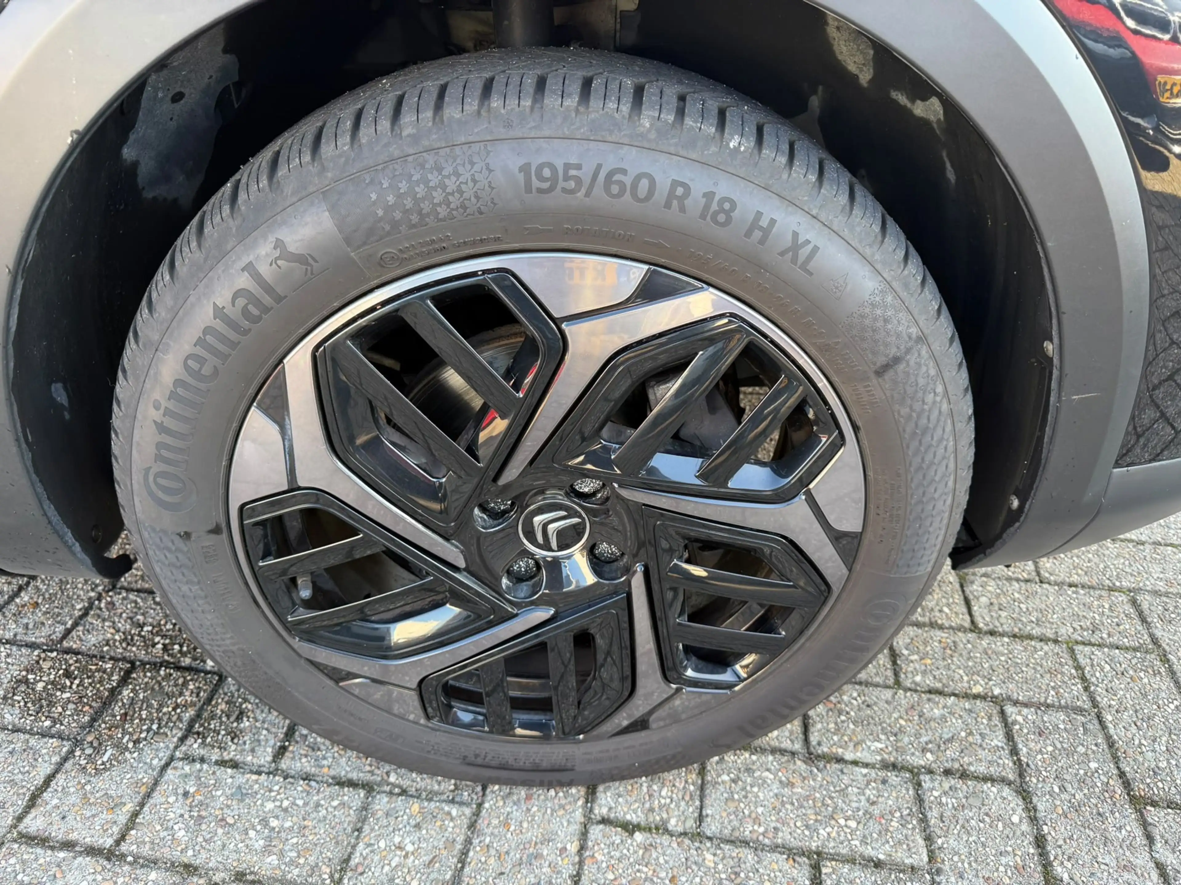 Citroen C4 1.2 PureTech Shine, Automaat, Panodak, Navi, Camer — photo 24