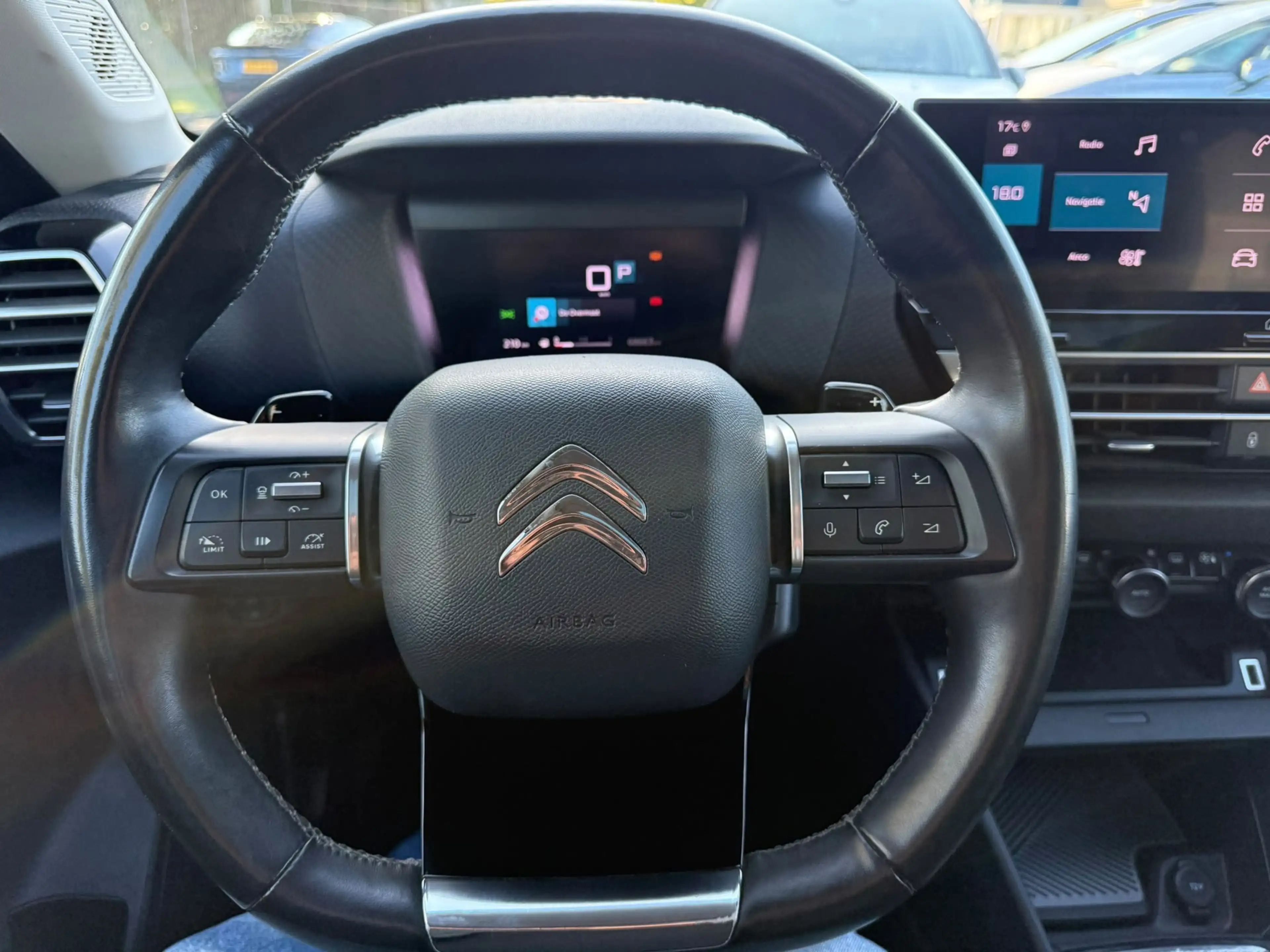 Citroen C4 1.2 PureTech Shine, Automaat, Panodak, Navi, Camer — photo 15