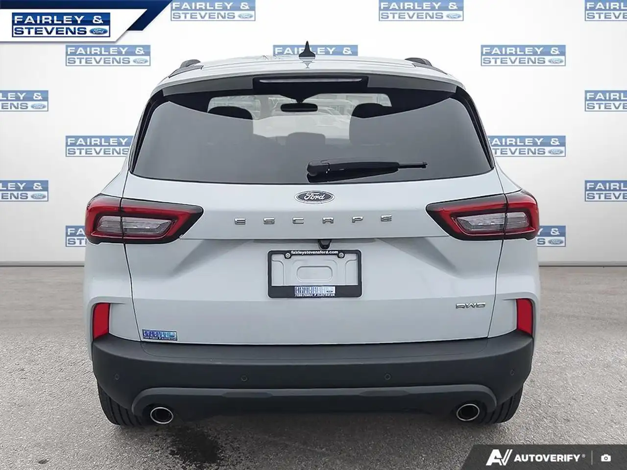 Ford Escape снимка Ford Escape