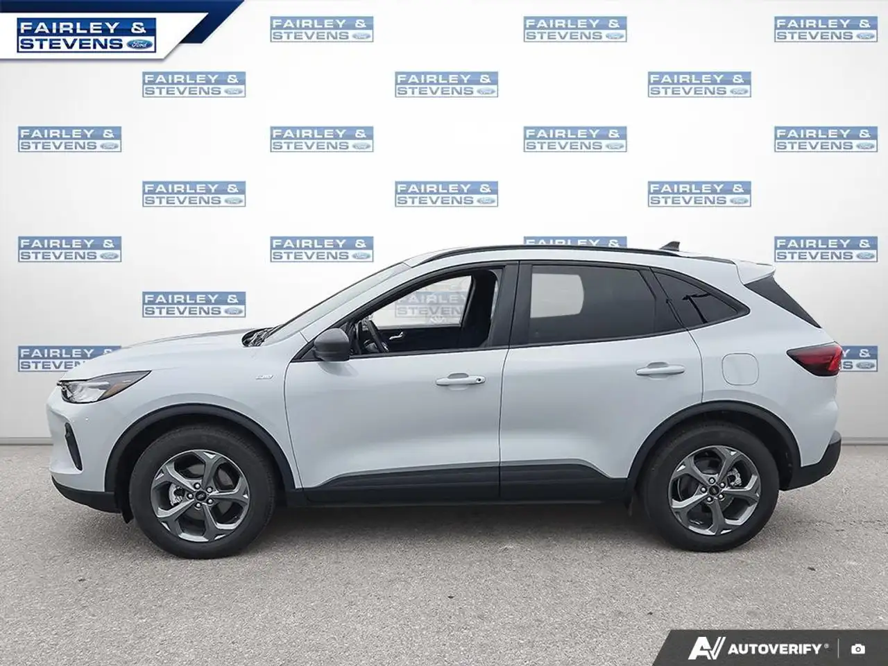 Ford Escape снимка Ford Escape
