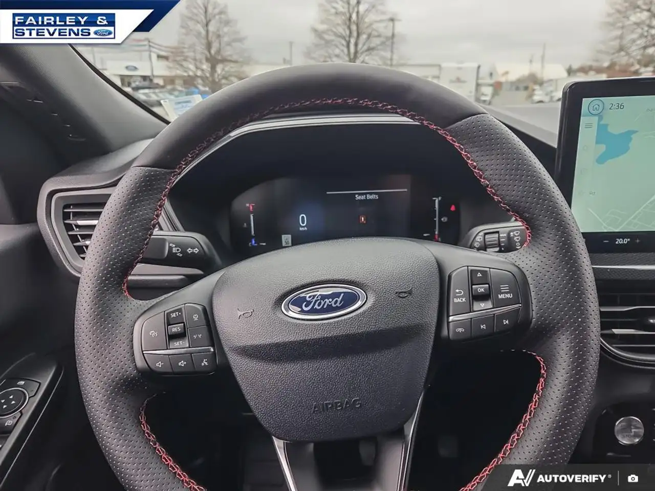 Ford Escape снимка Ford Escape