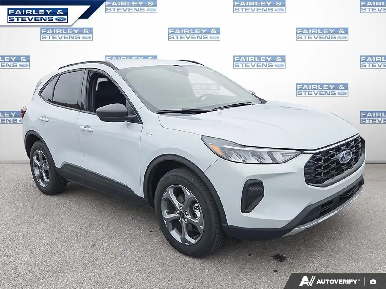 Ford Escape снимка Ford Escape