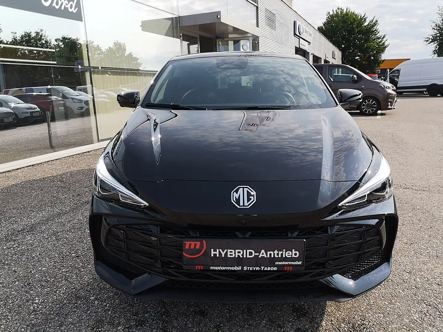 MG MG3 1,5 Hybrid+ Luxury Aut. Schwarz - 2