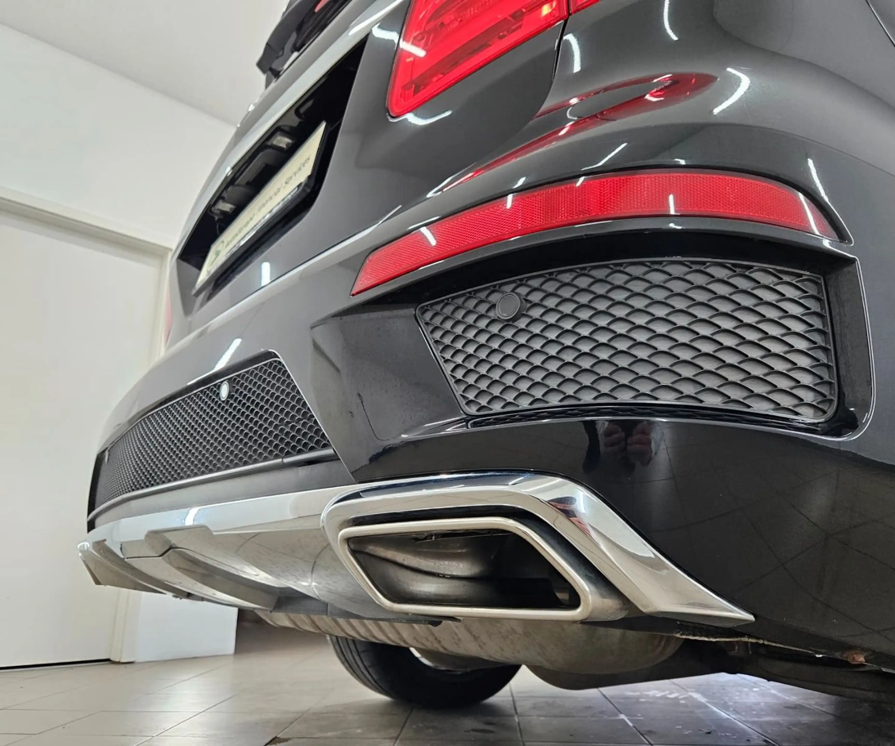 Mercedes-Benz GL 500 AMG 4Matic 7-Sitzer*ACC*PANO*MEMO*TV* — photo 10