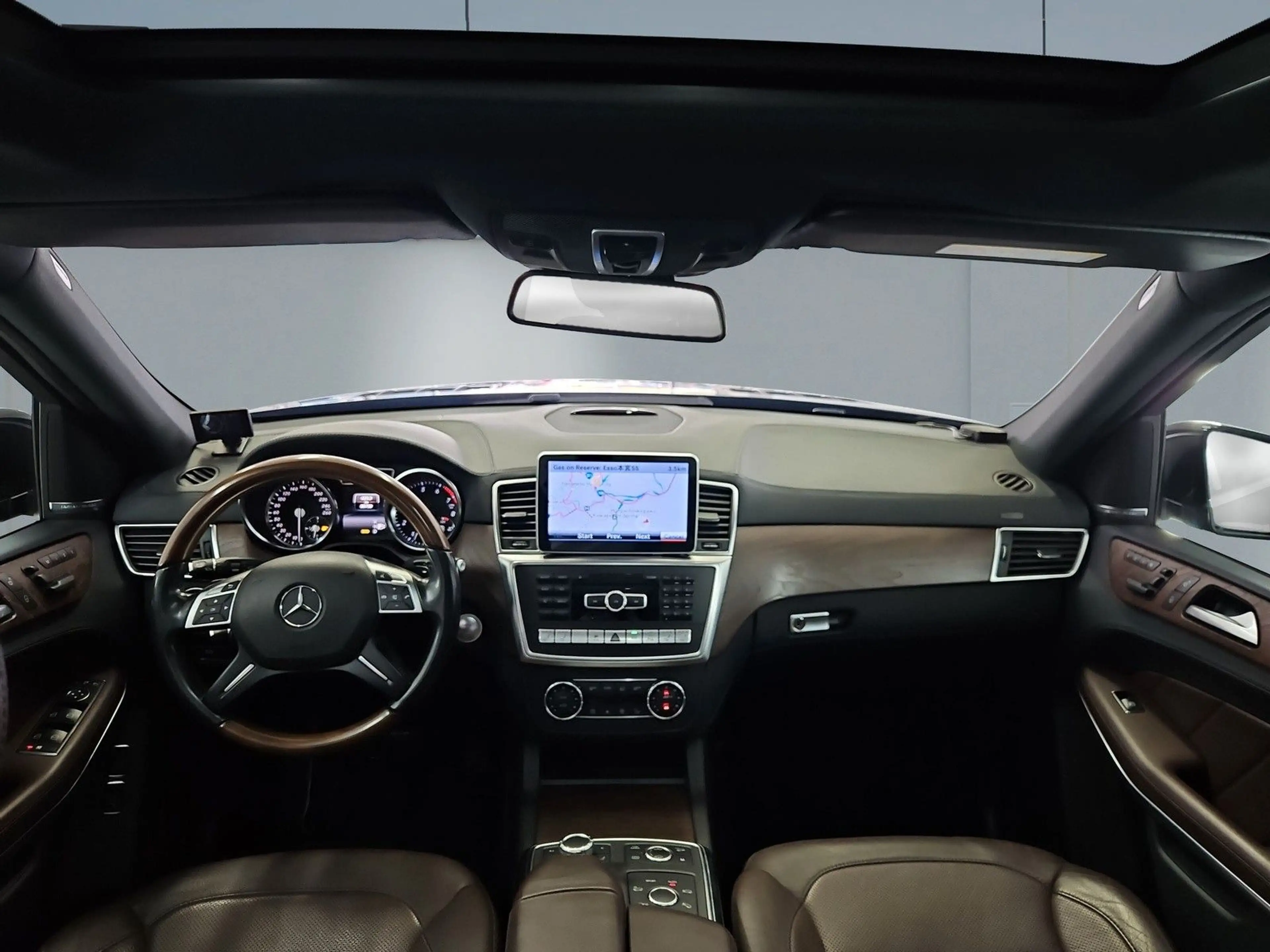 Mercedes-Benz GL 500 AMG 4Matic 7-Sitzer*ACC*PANO*MEMO*TV* — photo 13