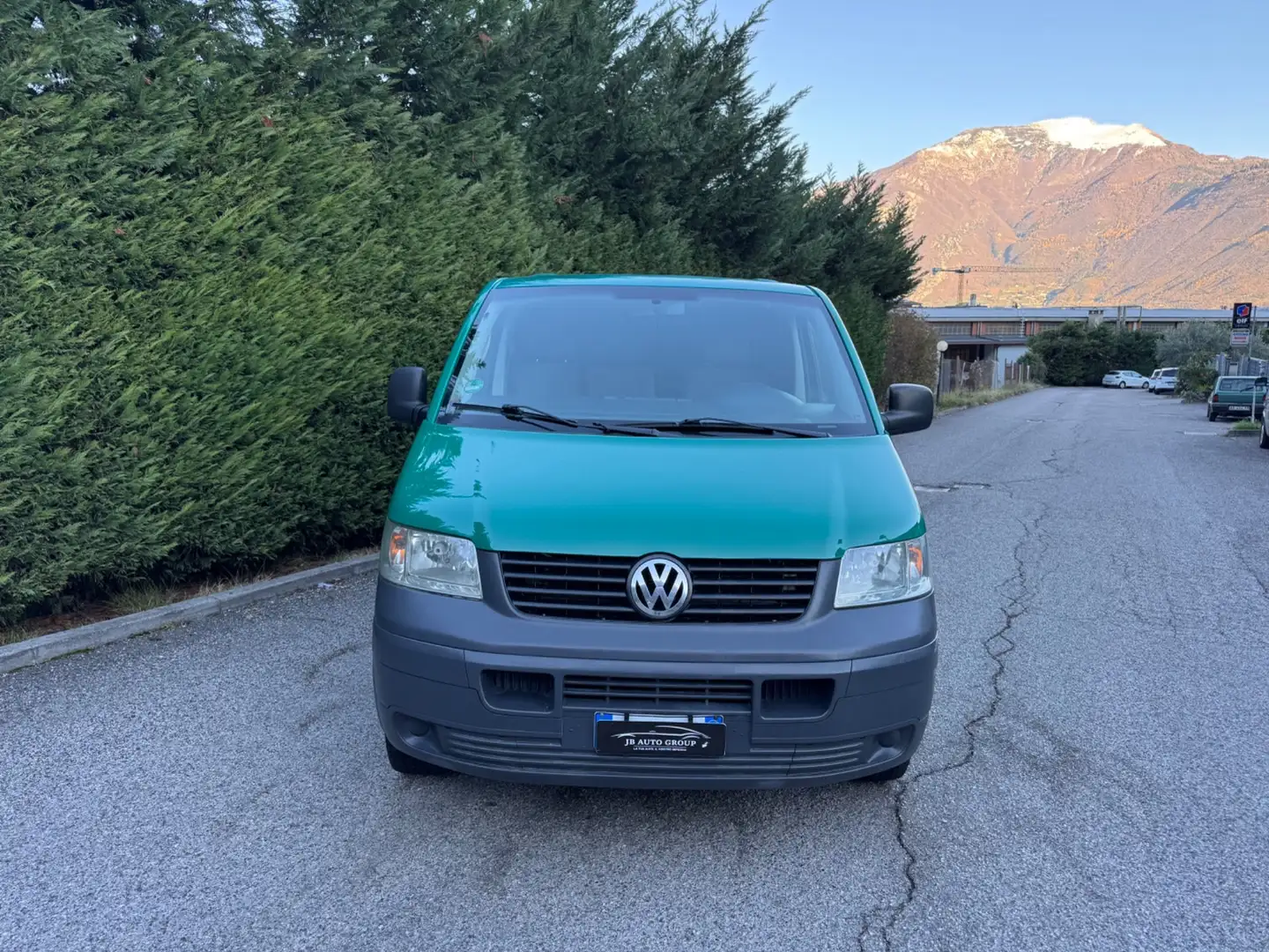 Volkswagen T6 Multivan Multivan 1.9 TDI/105CV Trendline Verde - 2