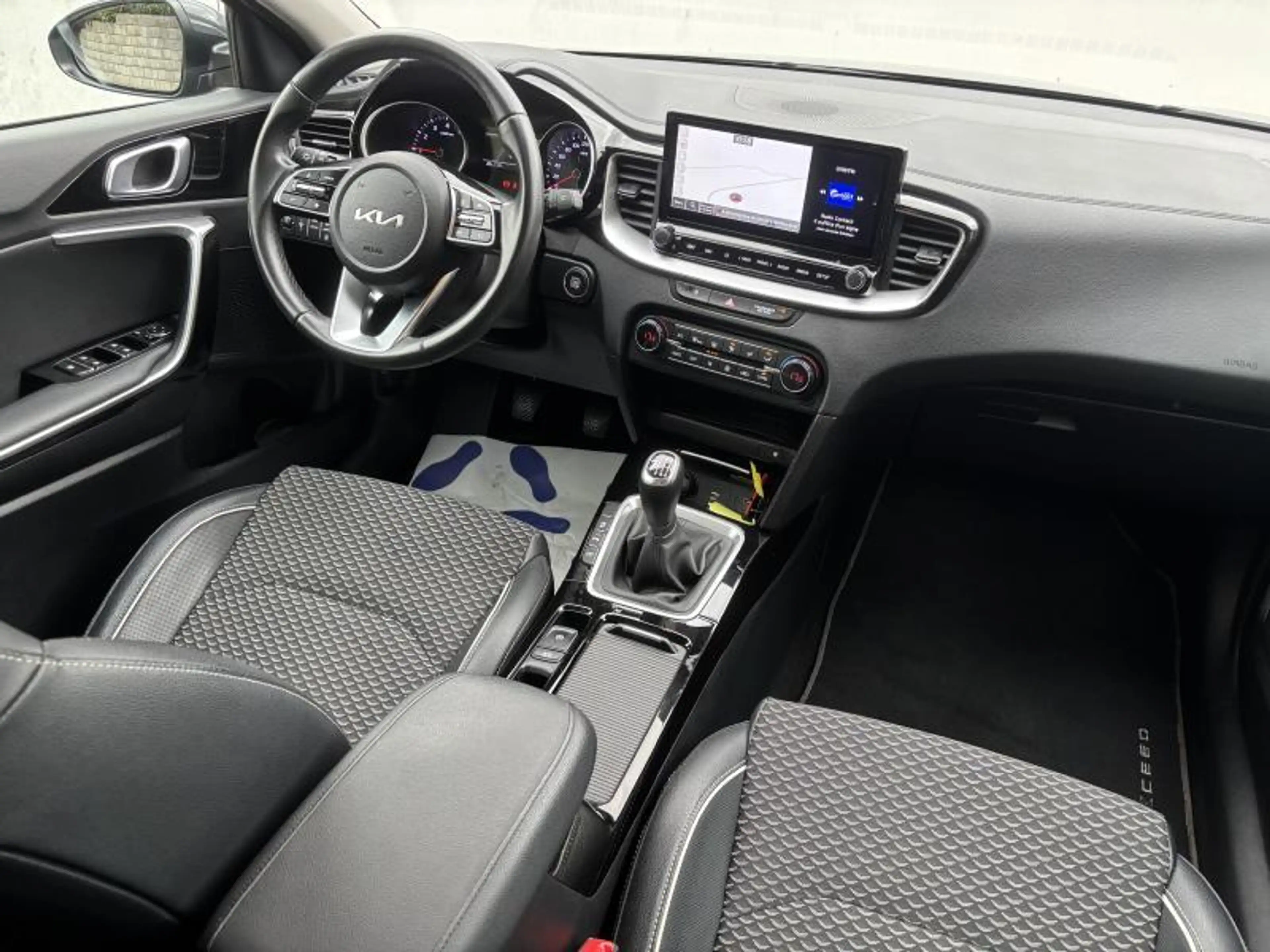 Kia XCeed Pulse — photo 15