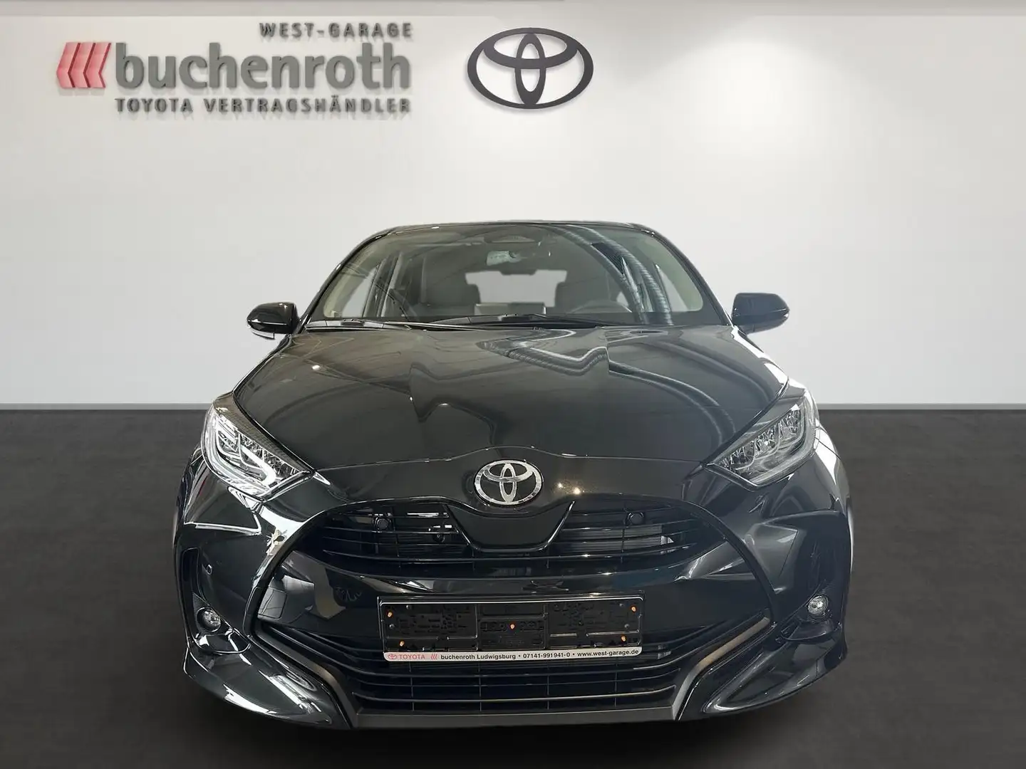 Toyota Yaris Hybrid Teamplayer + Safety - & Comfort Pak Noir - 2