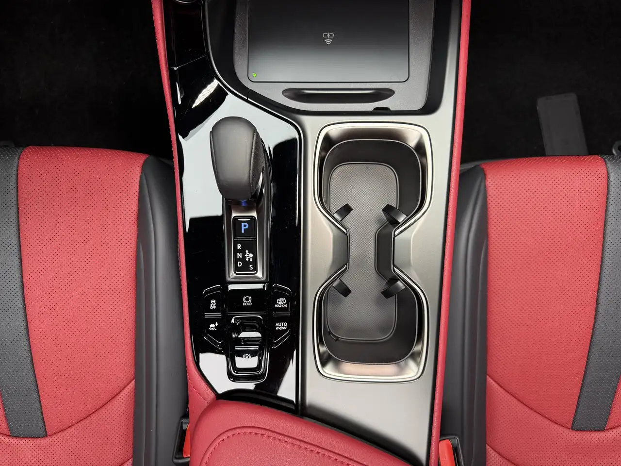 Lexus NX снимка Lexus NX