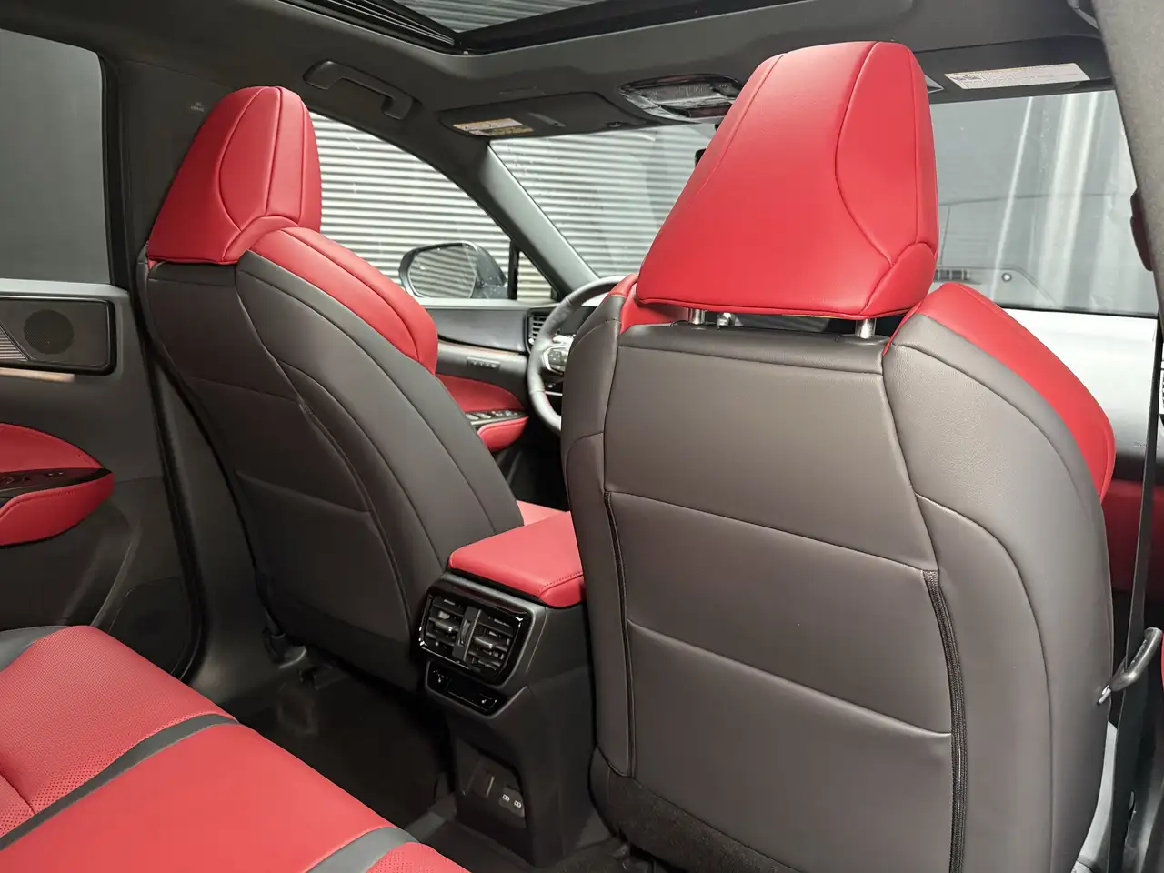 Lexus NX снимка Lexus NX