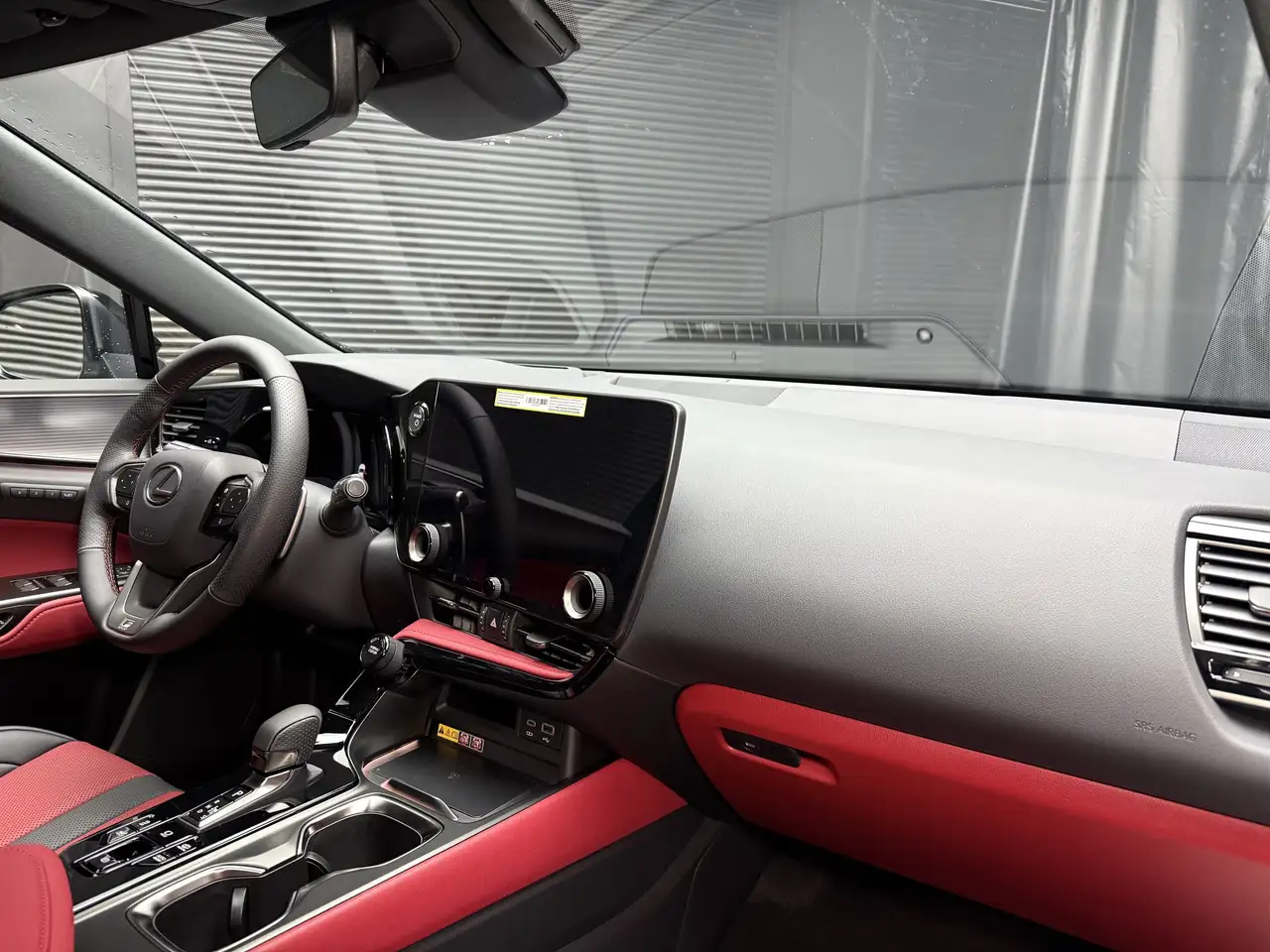 Lexus NX снимка Lexus NX