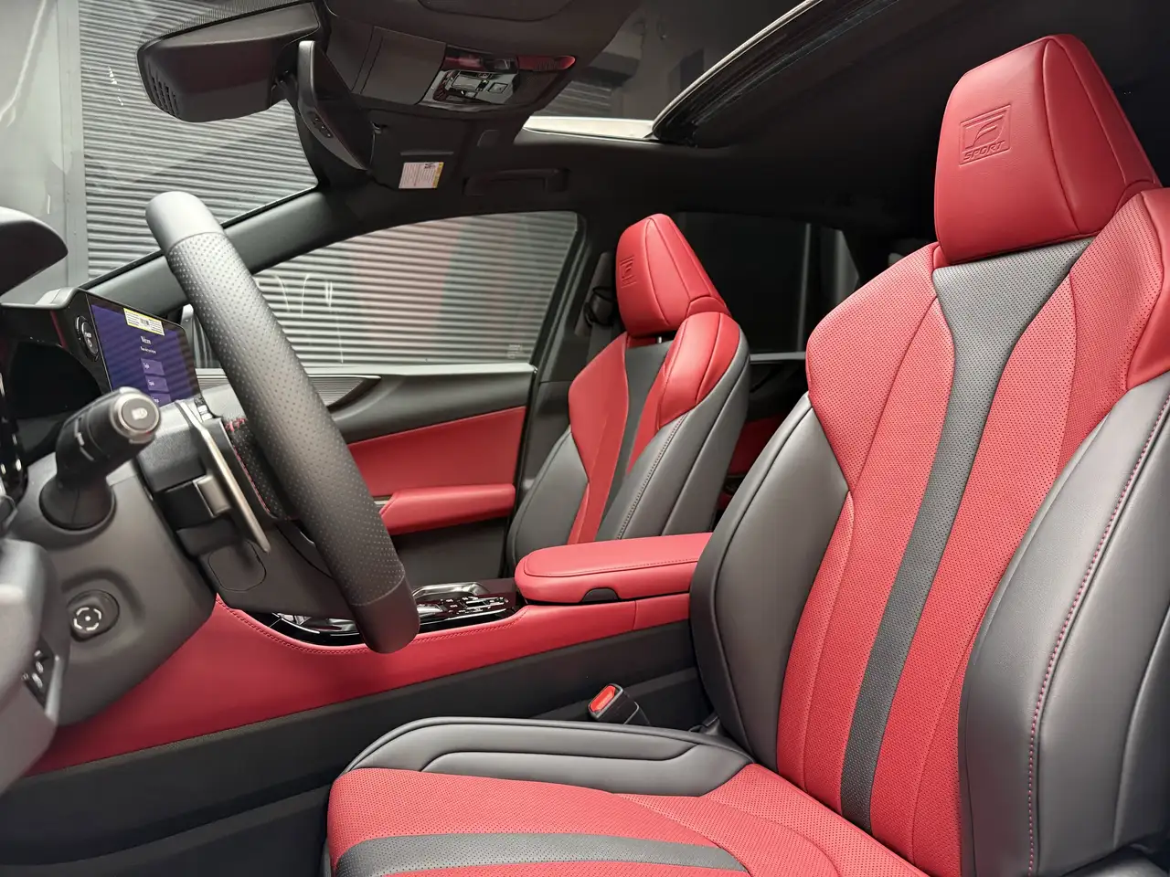 Lexus NX снимка Lexus NX