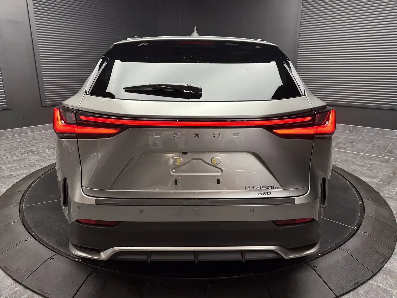 Lexus NX снимка Lexus NX