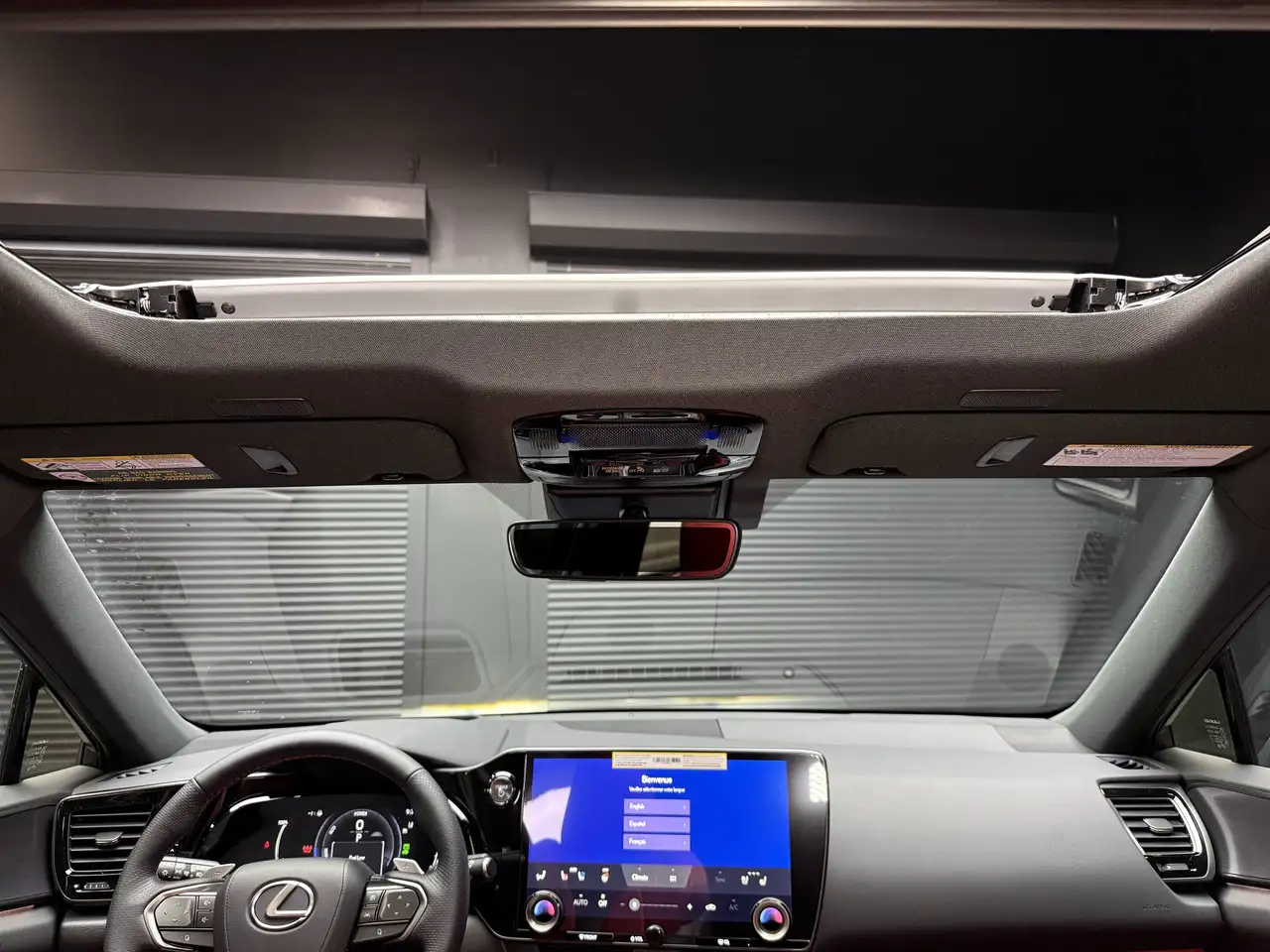 Lexus NX снимка Lexus NX