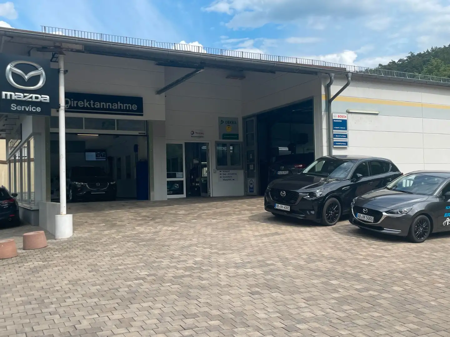 Mazda 2 Lim. Center-Line Weiß - 1