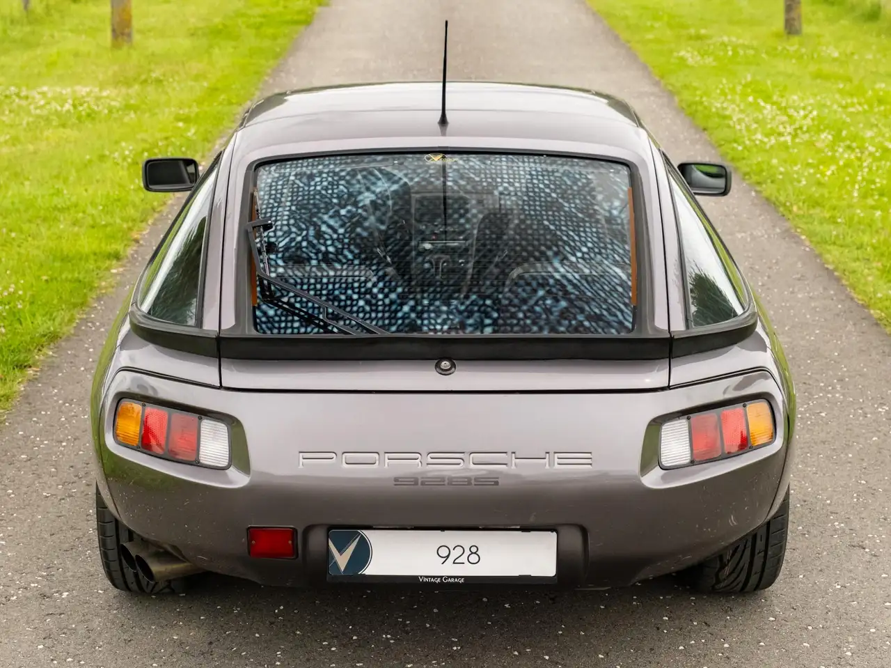 Porsche 928S met S4 upgrade, foto 6