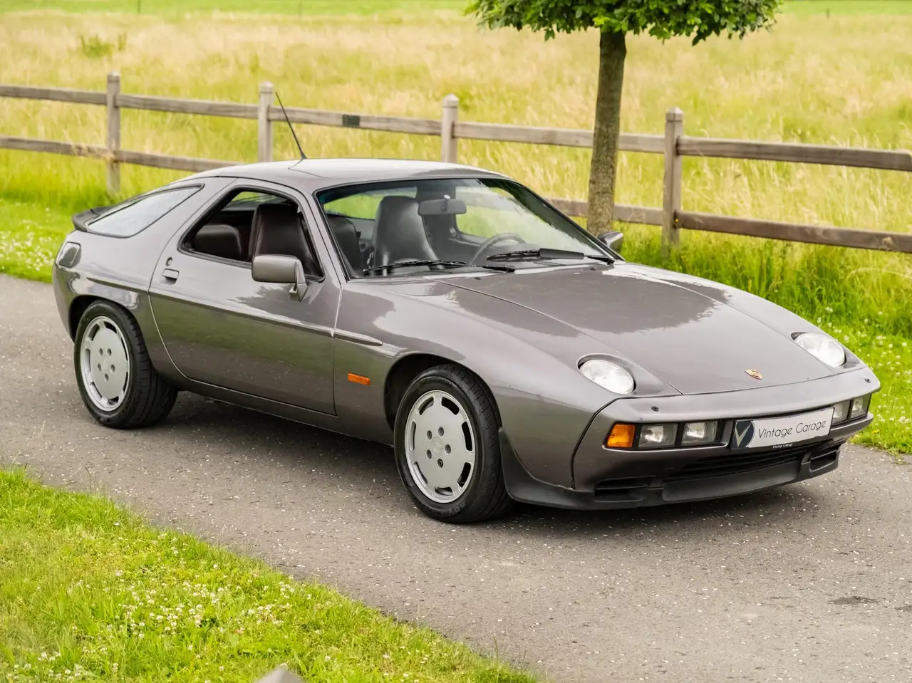 Porsche 928S met S4 upgrade, foto 2