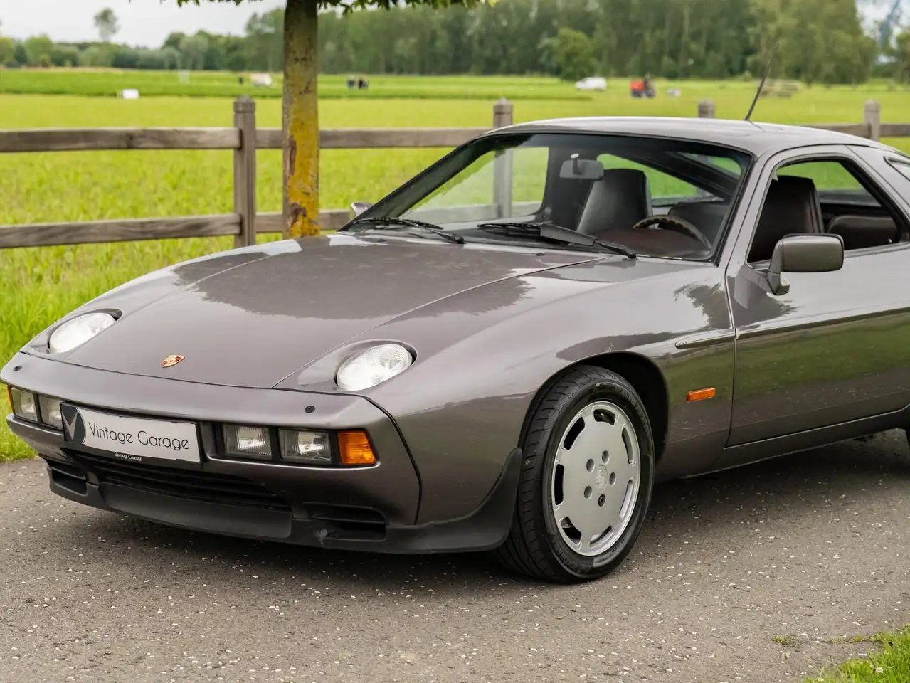 Porsche 928S met S4 upgrade, foto 9