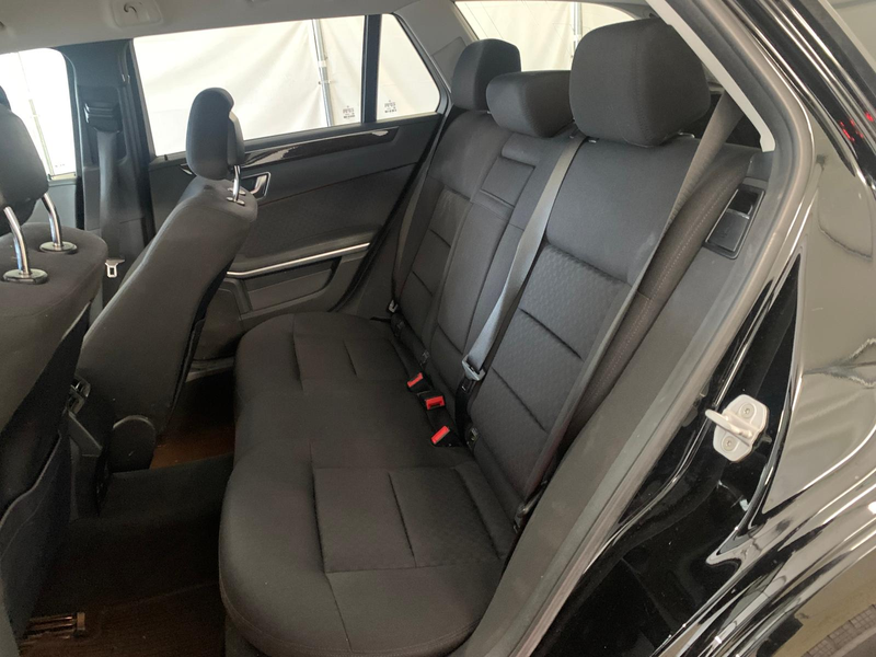 Mercedes-Benz E 200 T ILS-XENON/NAVIGATION/AHK/SITZHEIZUNG — photo 13