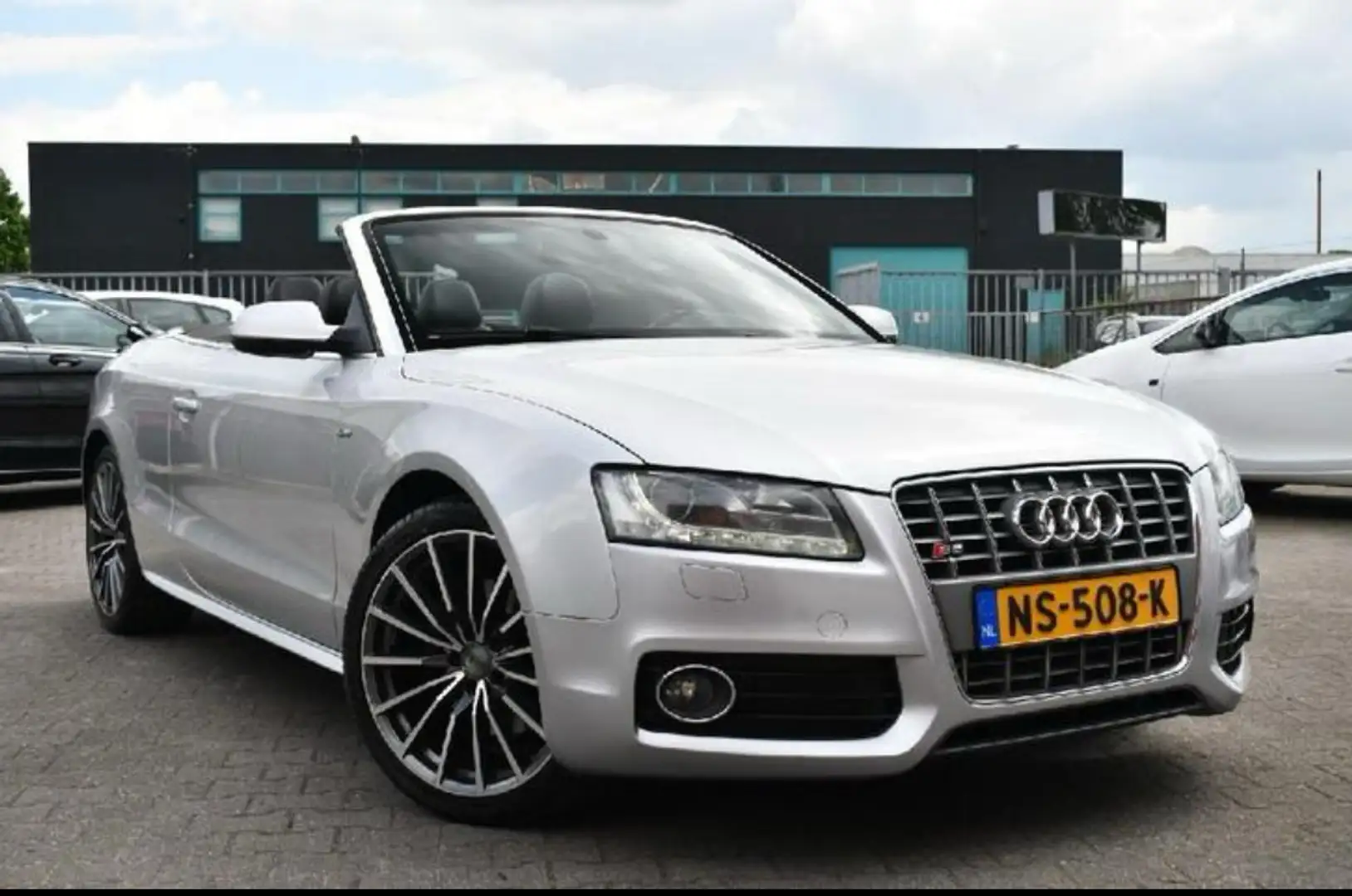 Audi A5 2.0 TFSI Pro Line S line uitgevoerd 211pk cabrio Grijs - 2