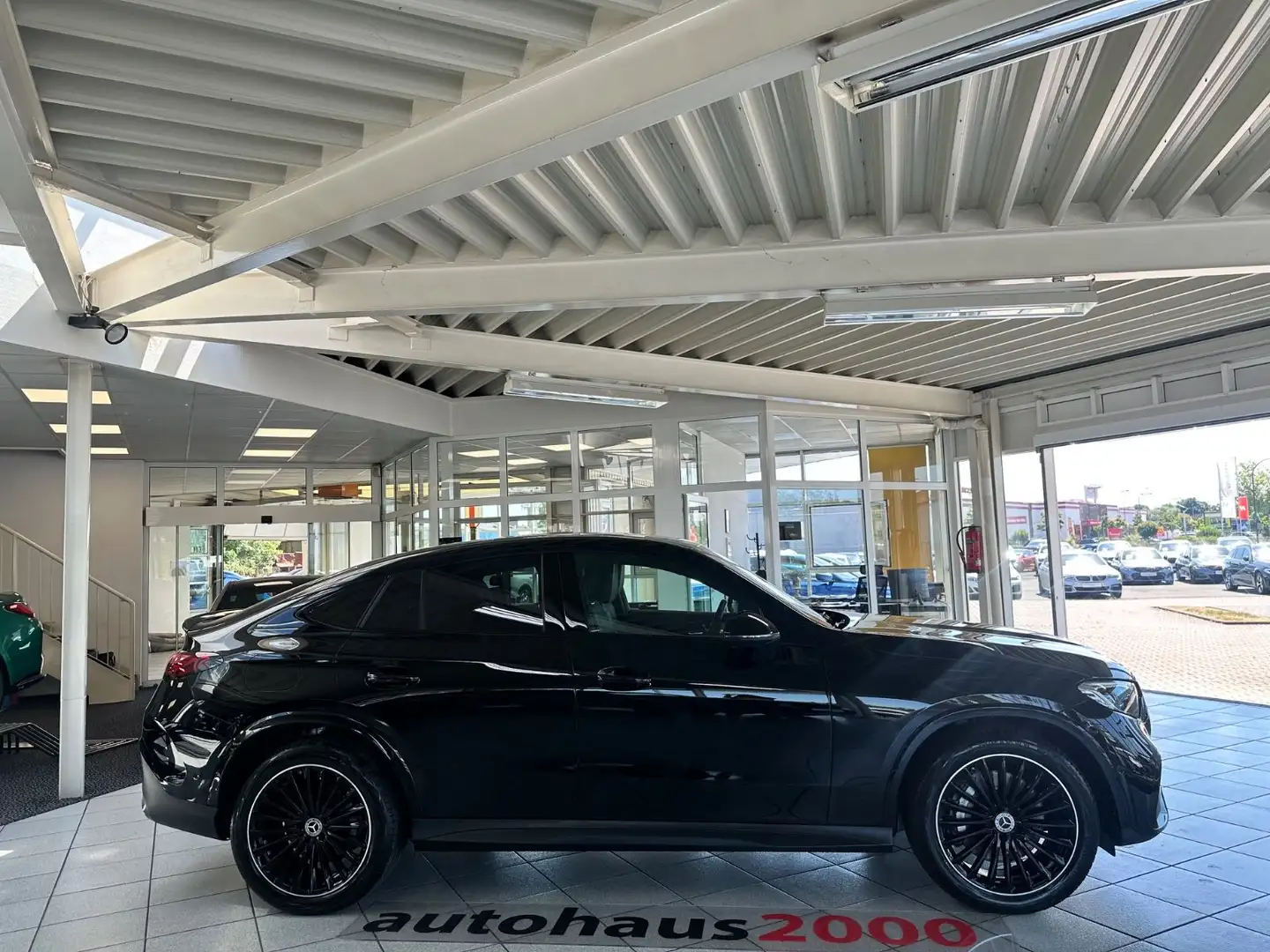 Mercedes-Benz GLC 200 4Matic Coupe AMG Line LED/CAM/NIGHT PAK. Noir - 2