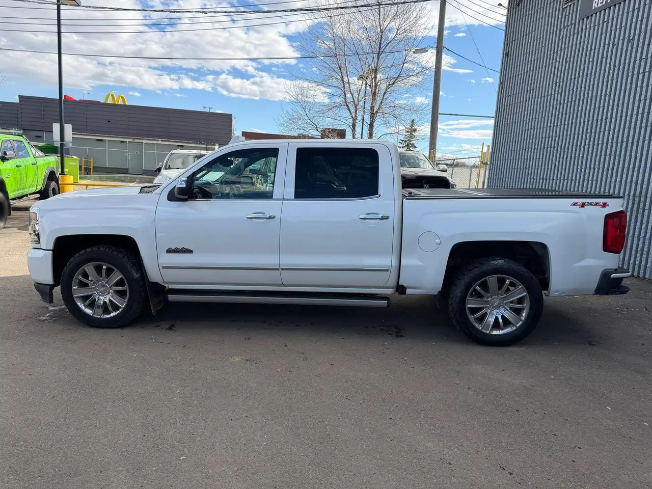 Chevrolet Silverado 1500 снимка Chevrolet Silverado 1500
