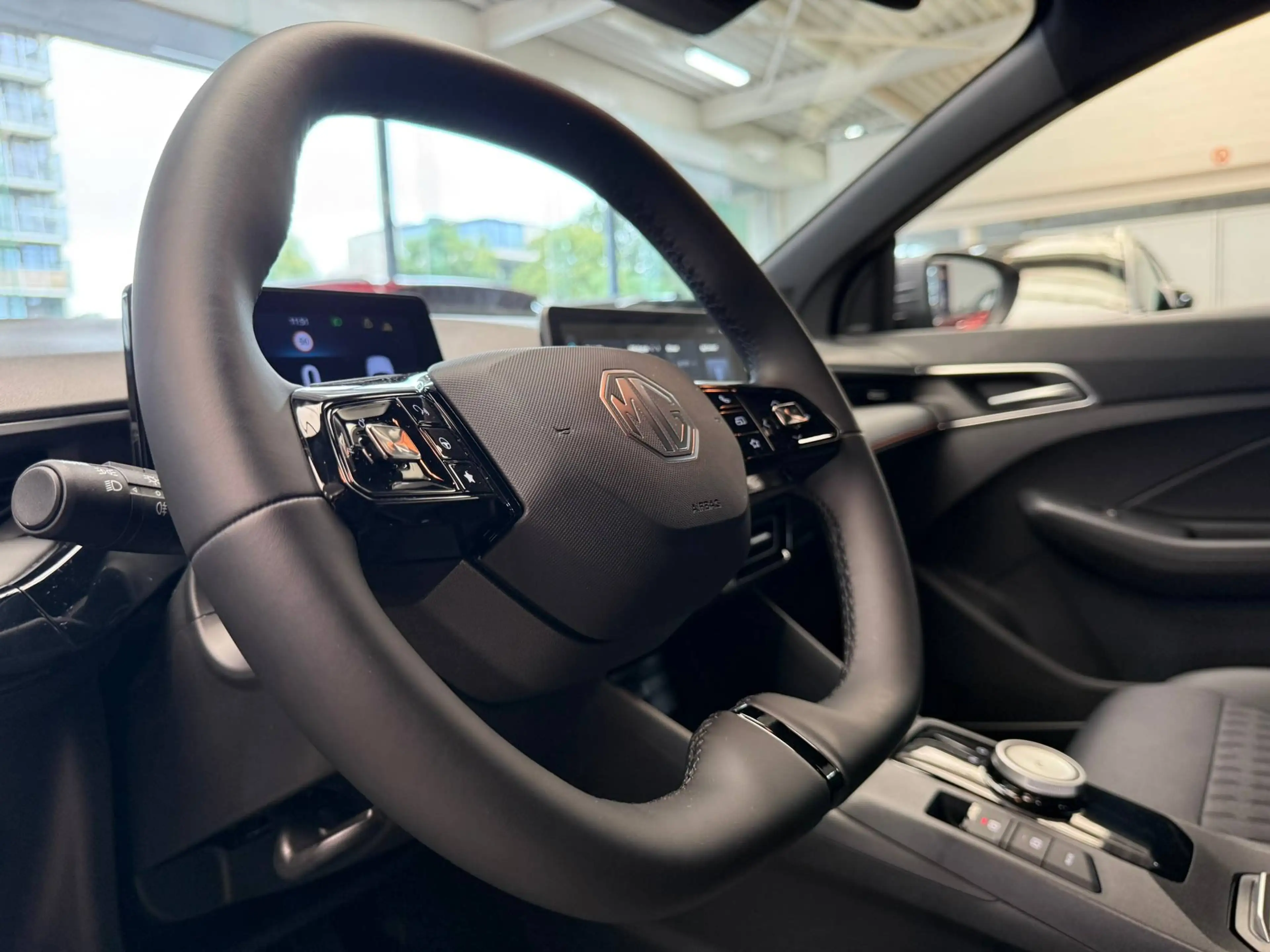 MG MG3 Hybrid+ AUTOMAAT LUXURY 194PK - NIEUW — photo 3